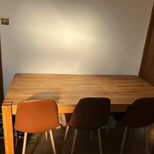 Solid wood 8 seater dining table - Image 2