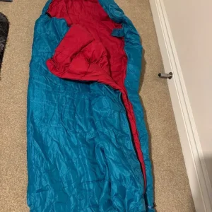 Sleeping bag- Gelert Ellen 300DL - Image 4