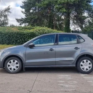 Volkswagen Polo 1.2L Hatchback 2010 Manual - Image 6