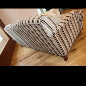 Bespoke 3 seater velvet sofa - Image 4