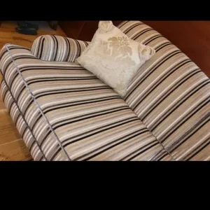 Bespoke 3 seater velvet sofa - Image 6