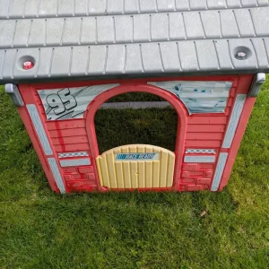 Disney Pixar “Cars” Radiator Springs Playhouse - Image 3