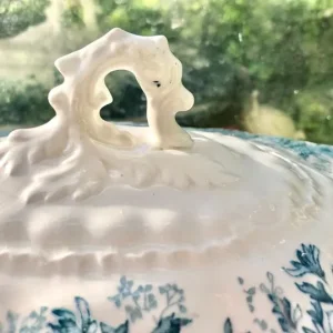 Vintage serving dish with lid - Image 8