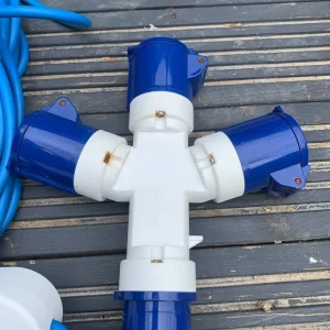 15m 4-way extension lead with cut-off protection and 3-way connector - Image 4