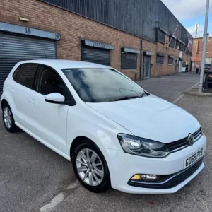 2015 Volkswagen Polo 1.2 TSI BlueMotion Tech SE Euro 6 5-door hatchback - Image 2