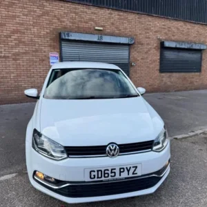 2015 Volkswagen Polo 1.2 TSI BlueMotion Tech SE Euro 6 5-door hatchback - Image 4