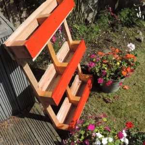 Red Rustic Pallet Planter - Image 3