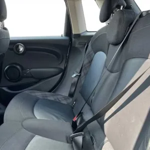 2017 MINI Hatch 1.5 Cooper 5-door Auto - Image 8
