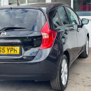 2015 Nissan Note 1.2 DIG-S Tekna Hatchback - Image 8