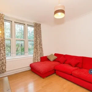3 bedroom flat in Camelot House, east-boldon, Burnside - Image 6