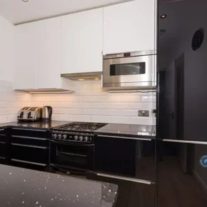 3 bedroom flat in Camelot House, east-boldon, Burnside - Image 8