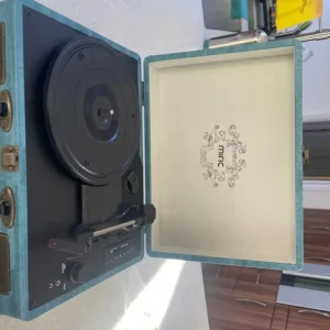 Miric vinyl player/recorder - Image 5