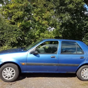 Ford Fiesta Zetec 1999 Hatchback - Image 7