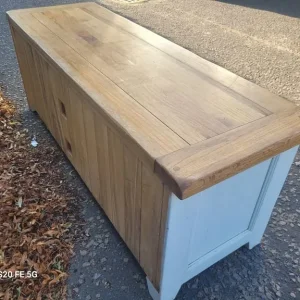 Solid oak topped entertainment unit - Image 5