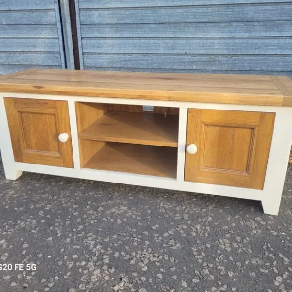 Solid oak topped entertainment unit