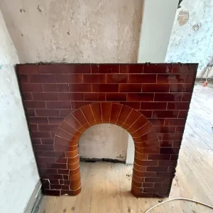 Edwardian Arched Tiled Insert (no hearth) - Image 4