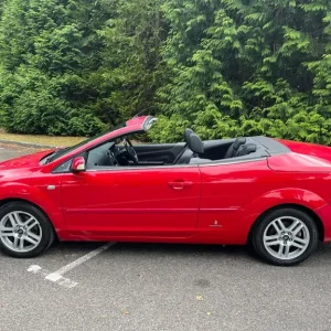 2007 Ford Focus CC Convertible - Image 5