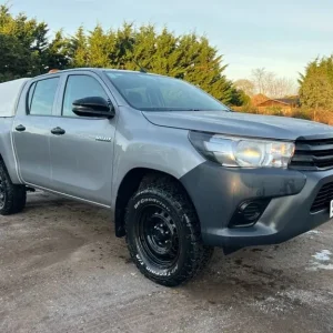 2019 Toyota Hilux Active 4x4 Double Cab Diesel Manual - Image 2