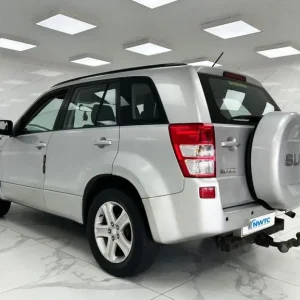 2009 Suzuki Grand Vitara 1.9 DDiS 5-door Diesel Manual 4WD - Image 6