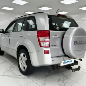 2009 Suzuki Grand Vitara 1.9 DDiS 5-door Diesel Manual 4WD - Image 7