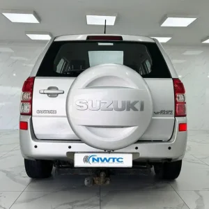 2009 Suzuki Grand Vitara 1.9 DDiS 5-door Diesel Manual 4WD - Image 8