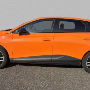 2024 MG4 Trophy EV Long Range 64kWh 5-door hatchback - Image 5