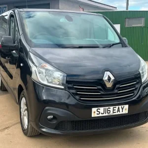 2016 Renault Trafic 1.6 dCi 27 Sport Panel Van - Image 6
