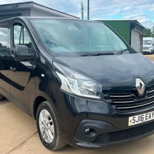 2016 Renault Trafic 1.6 dCi 27 Sport Panel Van - Image 7