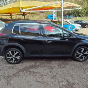 2019 Peugeot 2008 PURETECH S/S GT LINE Hatchback Petrol Manual - Image 4