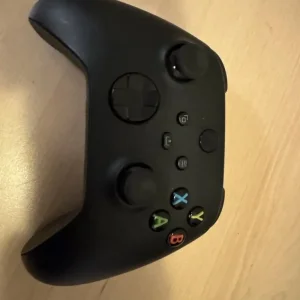 Xbox Series X - Image 2