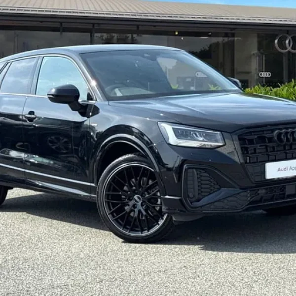 2025 Audi Q2 Black Edition 35 TFSI 150 PS S tronic SUV PETROL Automatic