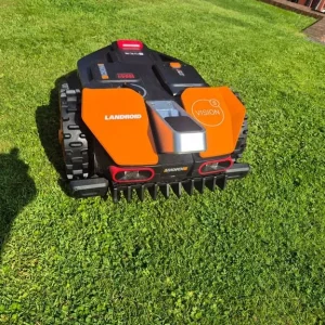 Robatic lawmower - Image 2
