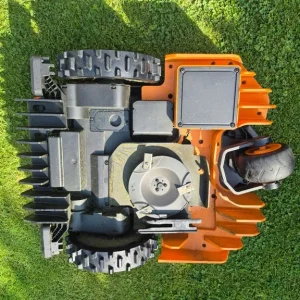 Robatic lawmower - Image 6