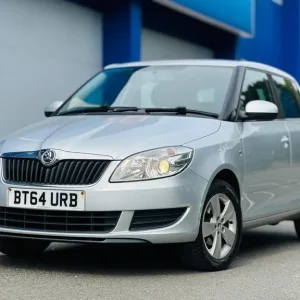 2014 Skoda Fabia 1.2 SE 5-door Hatchback - Image 2