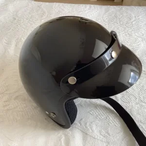 Open face crash helmet
