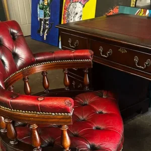 Oxblood captains chair - Image 7