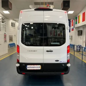 2020 Ford Transit 2.0 EcoBlue 130ps H3 17 Seater Trend Minibus Diesel Manual - Image 8