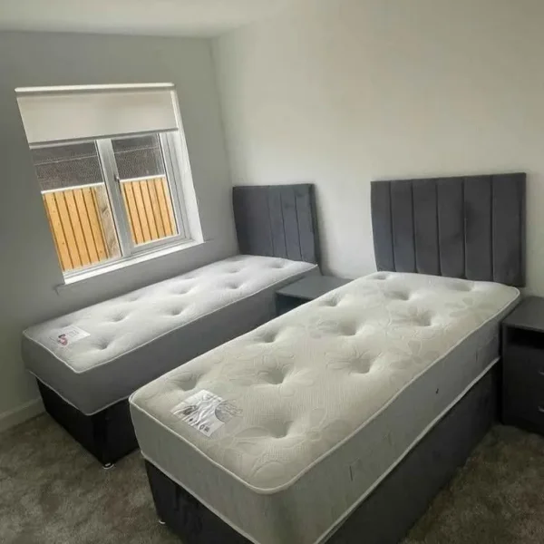 Single divan bed with mattress