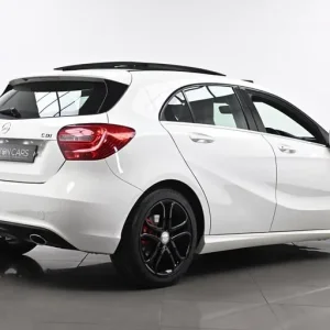 2015 Mercedes-Benz A-Class 2.1 A200d Sport 7G-DCT Euro 6 5-door hatchback diesel automatic - Image 7