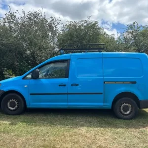 Volkswagen Caddy Maxi Panel Van 2011 Manual 1.6L Diesel - Image 3