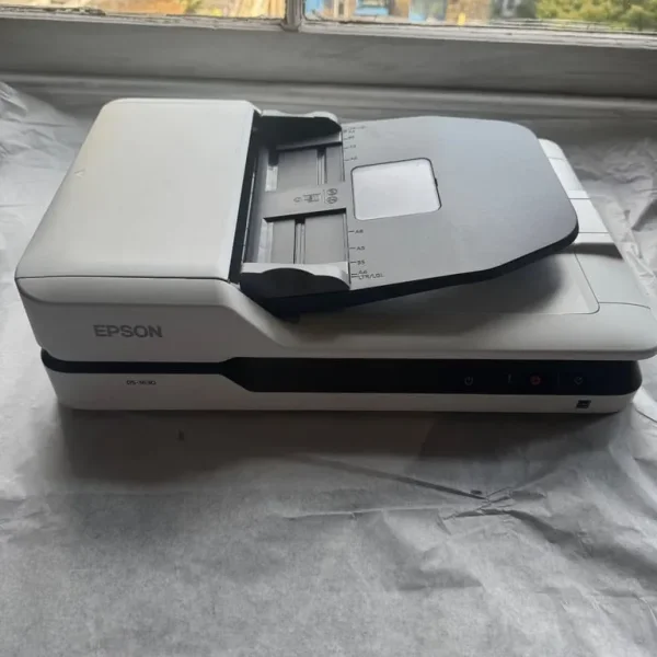 Epson DS-1630 flatbed colour scanner