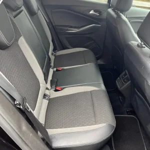 Vauxhall Grandland X 1.2 turbo hatchback 2018 - Image 8