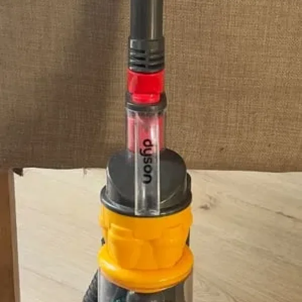 Kids toy Dyson hoover