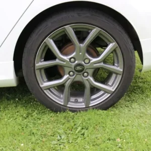 Ford Fiesta 1.0 EcoBoost Hybrid 5-door ST-Line - Image 4