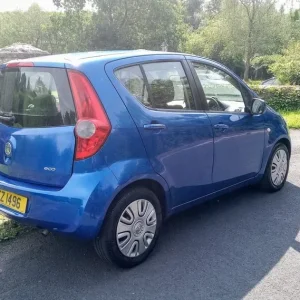 2011 Vauxhall Agila 1.0 5-door manual hatchback - Image 2
