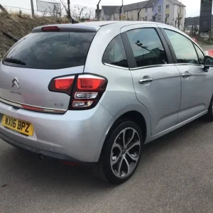2016 Citroen C3 1.6 BlueHDi Platinum Hatchback - Image 6