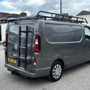 2017 Vauxhall Vivaro 2700 1.6 CDTI 120PS Sportive H1 Panel Van - Image 7
