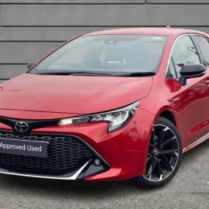 2021 Toyota Corolla 2.0 VVT-i Hybrid GR Sport 5-door CVT Hatchback - Image 3