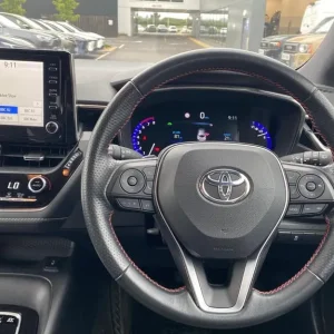 2021 Toyota Corolla 2.0 VVT-i Hybrid GR Sport 5-door CVT Hatchback - Image 6