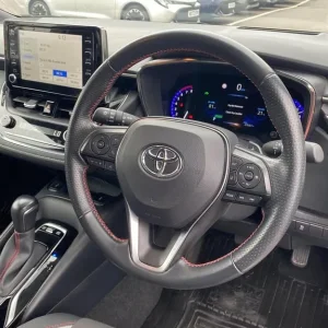 2021 Toyota Corolla 2.0 VVT-i Hybrid GR Sport 5-door CVT Hatchback - Image 8
